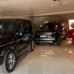 Ekrem İmamoğlu’na ait oldukları belirlenen lüks otomobiller otoparkta böyle görüntülendi