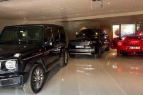 Ekrem İmamoğlu’na ait oldukları belirlenen lüks otomobiller otoparkta böyle görüntülendi