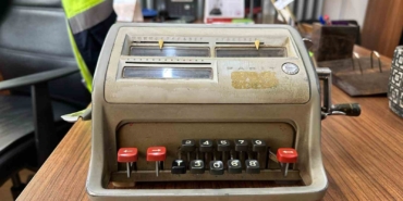 Teknolojiye yenik düşen hesap makinesi demirbaştan düşürüldü