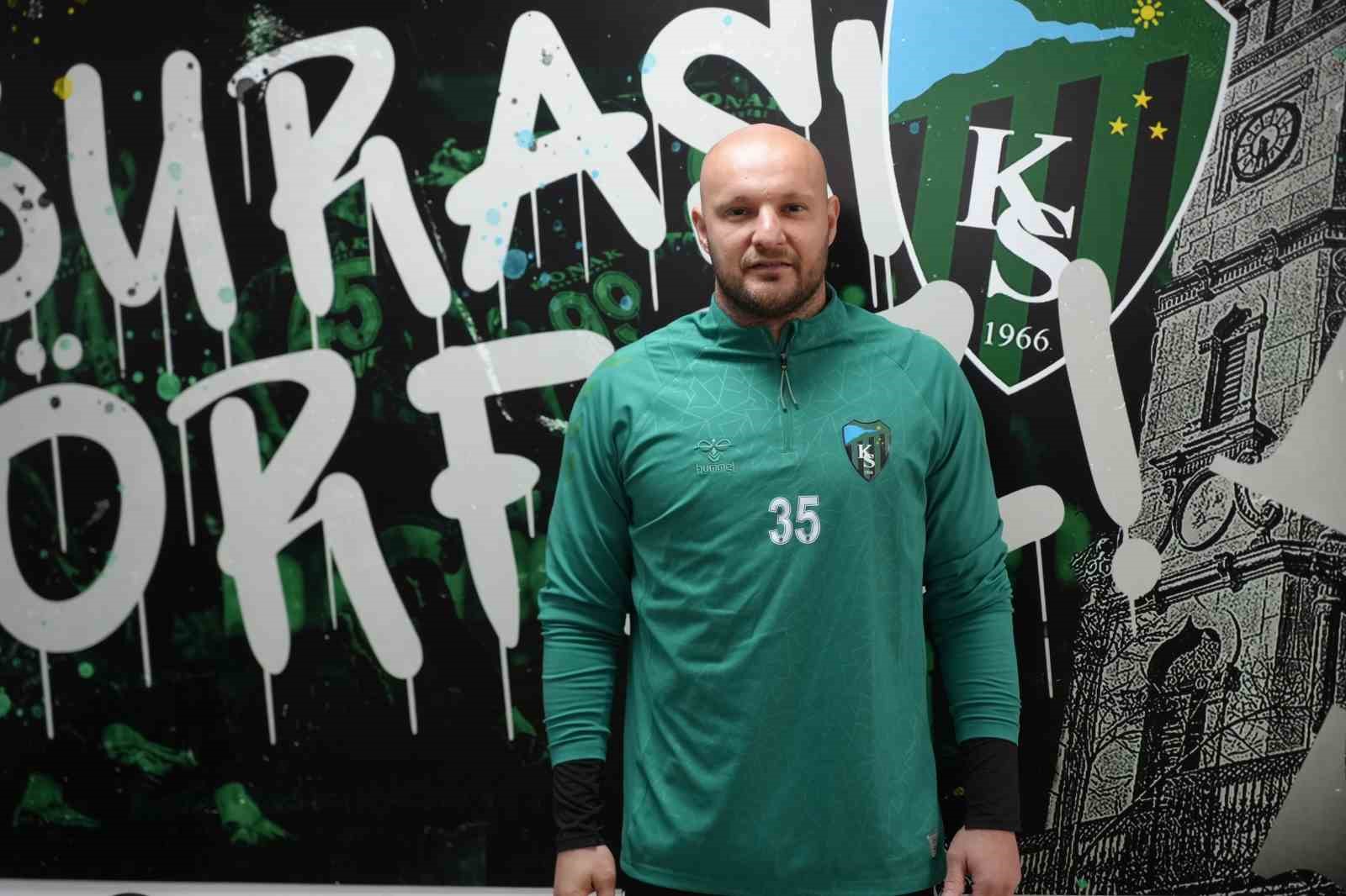 Gökhan Değirmenci: "İnşallah futbol kariyerimi Kocaelispor’da sonlandırırım"