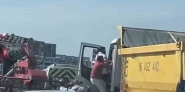 Kamyon tepesinde kavga