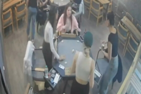 Depreme okey masasında depreme yakalandılar, panik anları kamerada