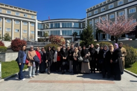 Sakarya Büyükşehir’in özel çocukları aileleriyle birlikte panelde buluştu