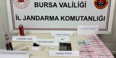 Bursa’da jandarma uyuşturucu imal eden şüphelileri suçüstü yakaladı