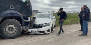 Çorlu’da mıcırlı yoldaki kaza kamerada