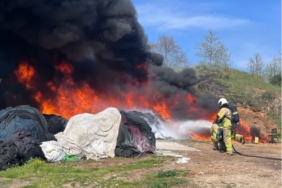 Erdek’te balıkçıların ağları alev aldı