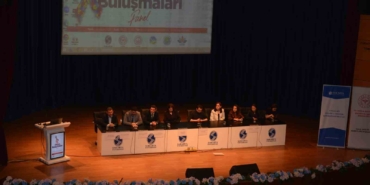 Otizm spektrum bozukluğuna dikkat çektiler