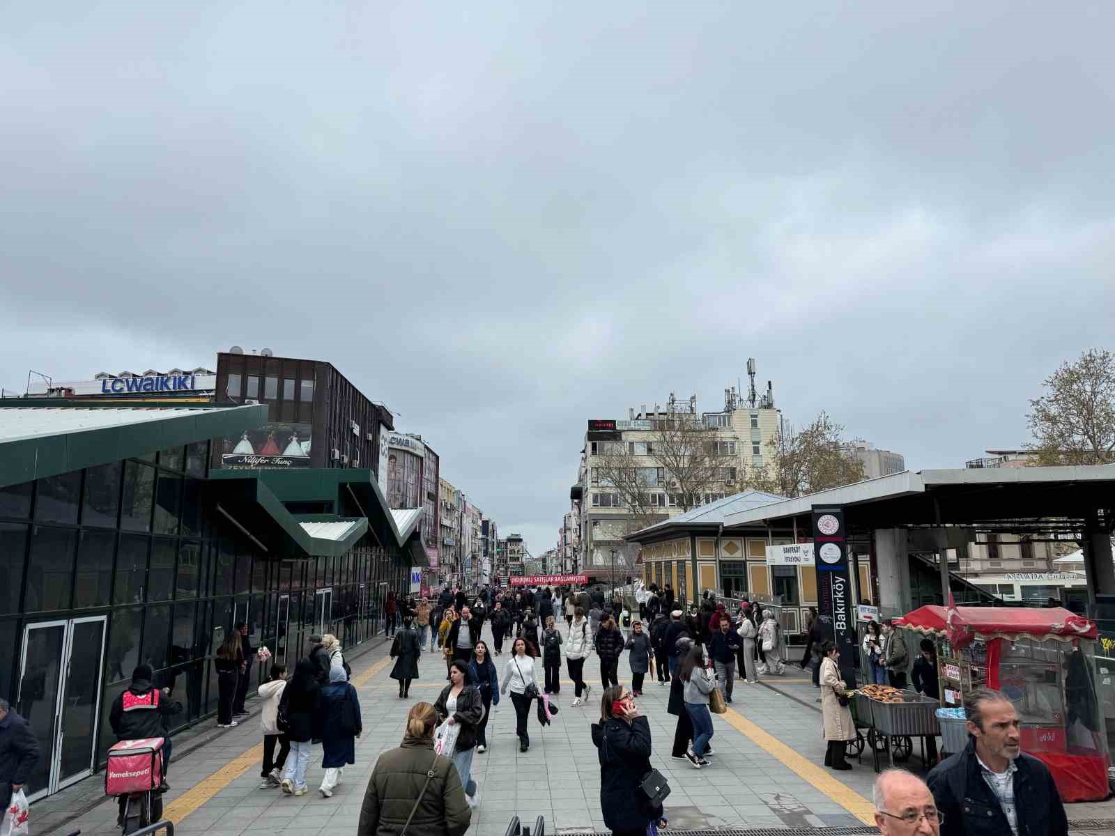 İstanbul’da boykot çağrısı karşılık bulmadı: AVM ve restoranlarda yoğunluk dikkat çekti