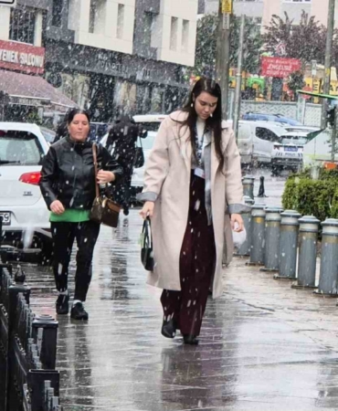 Tekirdağ’da lapa lapa kar yağdı