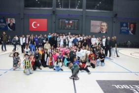 Çayırova Belediyesi, yarı final için sahaya çıkıyor