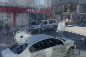 Bursa’da bir şüpheli sabah saatlerinde iş yeri kurşunlayıp kaçtı