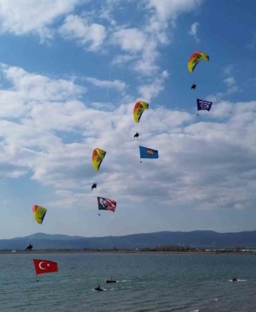 İznik Gölü üzerinde muhteşem görüntüler