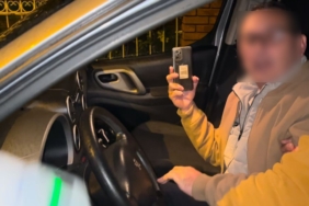 Alkollü sürücü zorluk çıkardı, yetmedi ekipleri kayda aldı