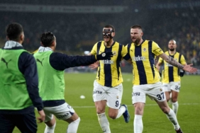 Fenerbahçe, 9 yıl sonra Trabzonspor’a 4 gol attı