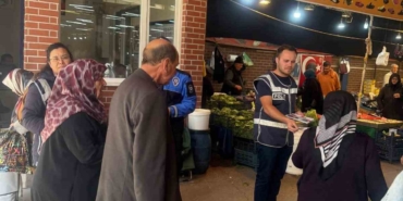 Karacabey’de polis ekipleri KADES uygulamasını tanıttı