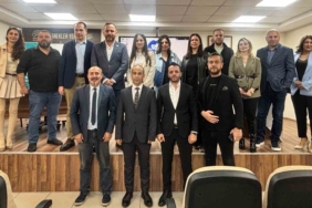 İGD’de Mesut Demir güven tazeledi