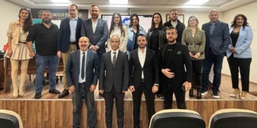 İGD’de Mesut Demir güven tazeledi
