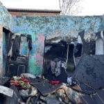 Gaziosmanpaşa’da gecekondu alev alev yandı