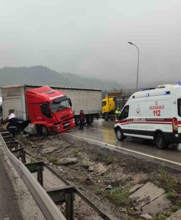 Bilecik’te iki tır çarpıştı: 1 yaralı
