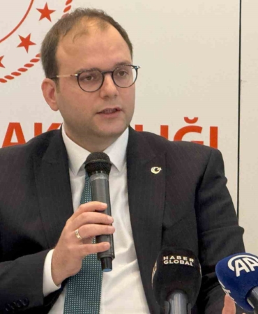 İstanbul İl Sağlık Müdürü Doç. Dr. Güner ‘Dünyada görülmeyen rakamlar’ diyerek açıkladı: "Her gün 170 bin radyoloji görüntülemesi yapılıyor"