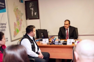 Beşiktaş Belediyesi deprem sonrası komşularının yanında