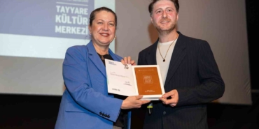 Nebil Özgentürk’ün ‘Nâzım Aramızda’ belgeseli Bursalılarla buluştu