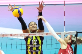 Vodafone Sultanlar Ligi: Fenerbahçe: 3 - Galatasaray: 1