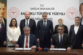 Sağlık Bakanı Memişoğlu: "Herkesin özgür iradesi var. Kimseye baskı yapmıyoruz"
