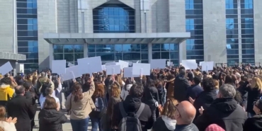 Mattia Ahmet için yüzlerce kişi Kartal Adliyesi’ne akın etti