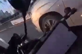 Esenyurt’ta motosiklet sürücüsünün ölümden döndüğü kaza kamerada