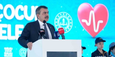 Milli Eğitim ve Sağlık Bakanlıkları arasında "Sağlıklı Çocuk Sağlıklı Gelecek" protokolü imzalandı