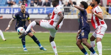 Trendyol Süper Lig: Kasımpaşa: 1 - Sivasspor: 0 (Maç devam ediyor)