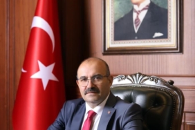Vali Ustaoğlu’ndan 23 Nisan mesajı
