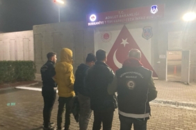Edremit’te göçmen kaçakçılığı operasyonu: 3 tutuklama