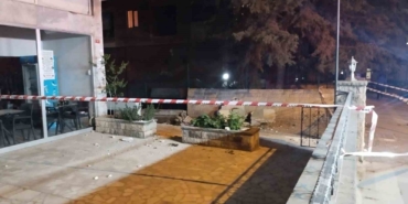 Kadıköy’de balkon çöktü, bina tedbiren boşaltıldı