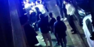 Sultangazi’de düğün salonu karıştı, kavga sokağa taştı: O anlar kamerada