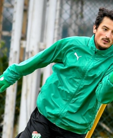 Bursaspor hazırlıkları tamamlayıp Balıkesir’e hareket etti