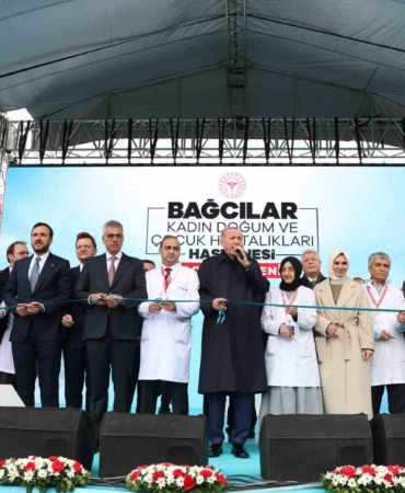 Sağlık Bakanı Memişoğlu: "İstanbul’da yaptığımız sağlık yatırımlarıyla bu güzel şehrimizi uluslararası bir sağlık merkezi konumuna yükselttik"