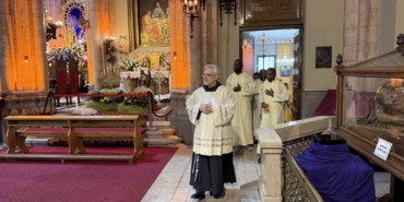İstanbul’daki St. Antuan Kilisesi’nde Papa Franciscus için ayin düzenlendi