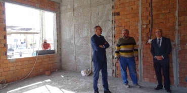 Kaymakam Özderin Aliçetinkaya İlkokulu inşaatı ziyaret etti