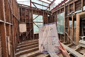 Pendik’te müze restorasyonu sırasında duvardan aşk mektubu çıktı