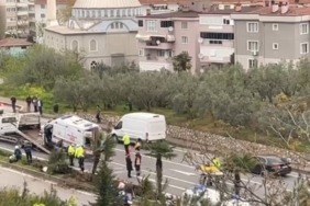 Bursa’da vakayı hastaneye yetiştirmeye çalışan ambulans takla attı
