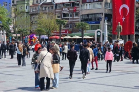 Marmara Denizi’nde 6.2 büyüklüğünde deprem Balıkesir’de de hissedildi