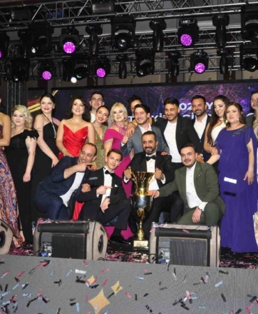 Gayrimenkulün yıldızları ödüllendirildi