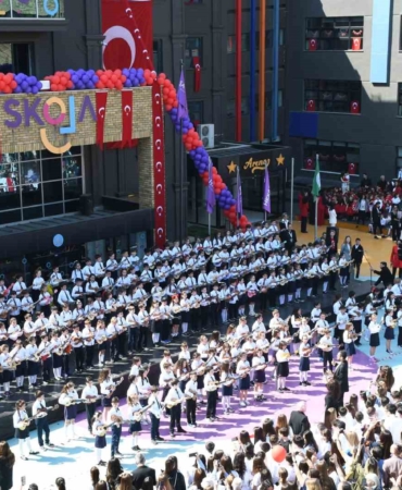 Öğrenciler 23 Nisan’ı coşkuyla kutladı