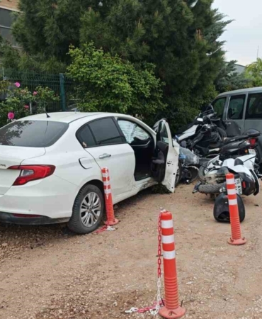 Bursa’da zincirleme kaza: 4 yaralı