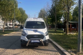 Esenyurt’ta parkta otururken silahlı saldırıya uğrayan 2 kadın yaralandı