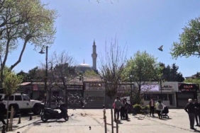 Depremin ardından camiden anons yapıldı