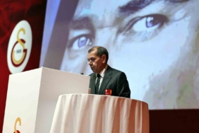 Dursun Özbek: "Hedefimiz Türkiye Kupası’nı da kazanarak çift kupayla tamamlamak"