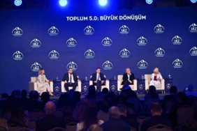 "En akıllı toplum, teknolojiyi en insani kullanan olacak"